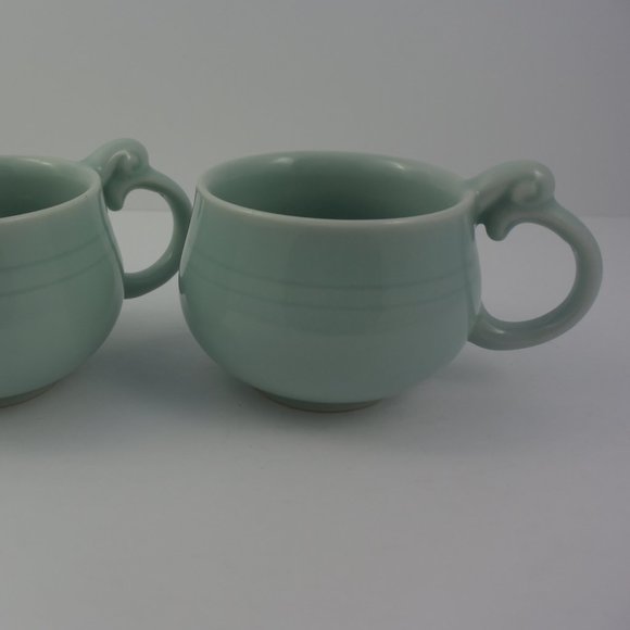 Pair of Celadon Porcelain Coffee/Tea Mugs - Picture 3 of 11